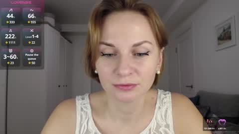 Snapshot of yummylilya chatting on 02.02.25 Lillya online show from 02.02.25