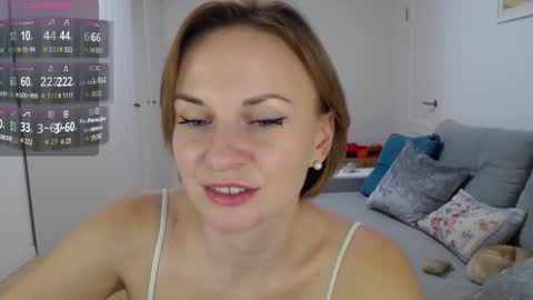 Snapshot of yummylilya chatting on 02.16.25 Lillya online show from 02.16.25