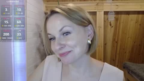 Snapshot of yummylilya chatting on 09.20.25 Lillya online show from 09.20.25