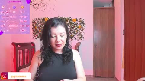 Snapshot of yuya_ss chatting on 11.09.25 Yuya online show from 11.09.25