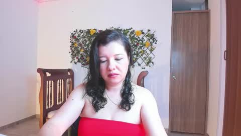 Snapshot of yuya_ss chatting on 11.10.25 Yuya online show from 11.10.25