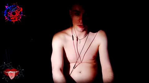 Snapshot of yyscript chatting on 02.13.25 online show from 02.13.25