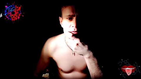 Snapshot of yyscript chatting on 02.22.25 online show from 02.22.25