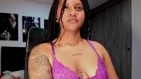 zahra_rose online show from 10.08.25