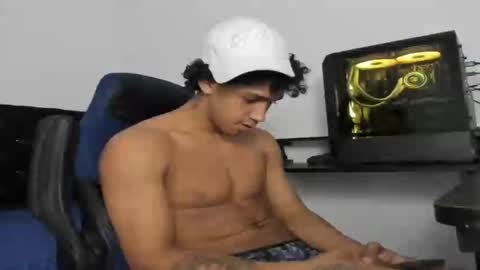 Snapshot of zanxley_ chatting on 01.09.25 zanxley_ online show from 01.09.25