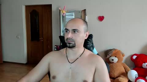 Snapshot of ziesh chatting on 10.03.25 Ziesh online show from 10.03.25