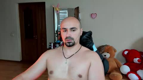 Snapshot of ziesh chatting on 10.08.25 Ziesh online show from 10.08.25