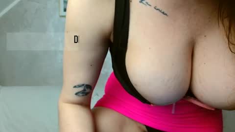 Snapshot of zilcandyilgirlii chatting on 01.23.25 Carolina online show from 01.23.25