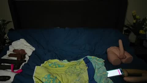 Snapshot of zoey_andrews chatting on 02.26.25 Zoey Andrews online show from 02.26.25