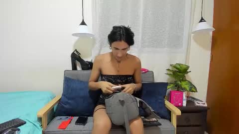zou_quira online show from 09.19.25