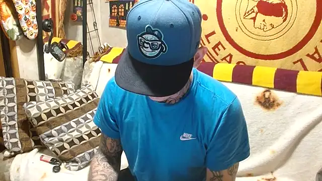 Snapshot of DADDY_KANE8--- chatting on 02.12.25 DADDY KANE8--- online show from 02.12.25