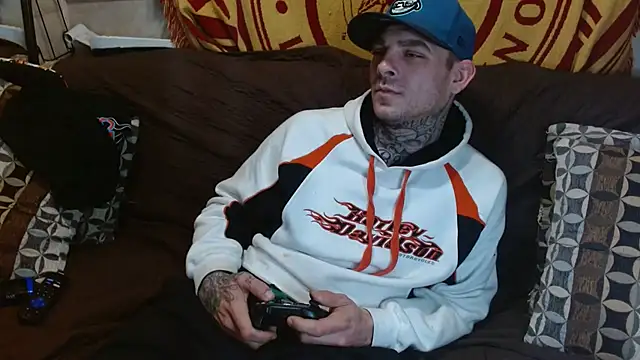 Snapshot of DADDY_KANE8--- chatting on 02.15.25 DADDY KANE8--- online show from 02.15.25