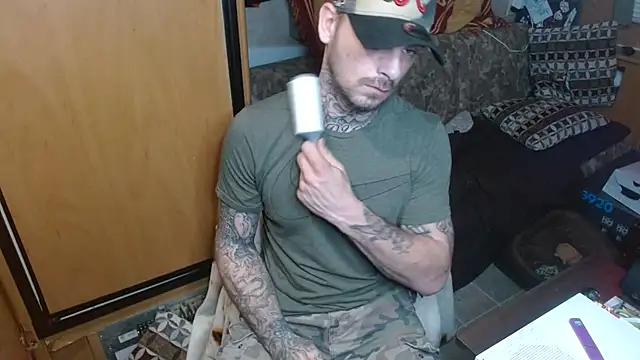 Snapshot of DADDY_KANE8--- chatting on 03.09.25 DADDY KANE8--- online show from 03.09.25