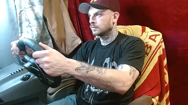 Snapshot of DADDY_KANE8--- chatting on 03.13.25 DADDY KANE8--- online show from 03.13.25