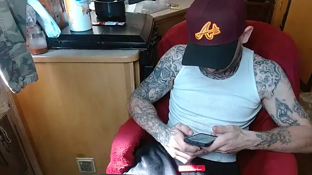 Snapshot of DADDY_KANE8--- chatting on 03.17.25 DADDY KANE8--- online show from 03.17.25