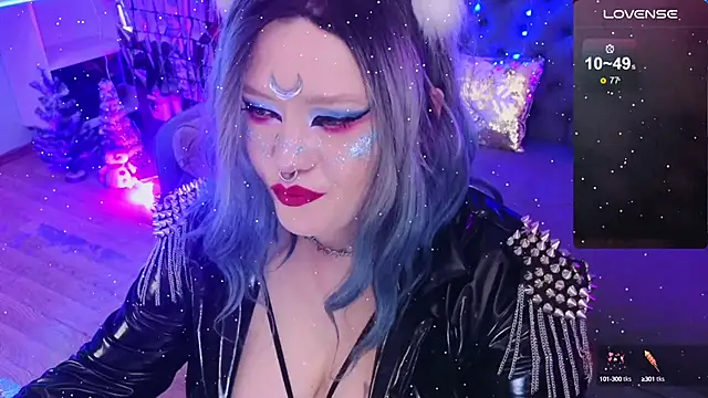 Snapshot of wickedxqueen chatting on 01.01.25 wickedxqueen online show from 01.01.25