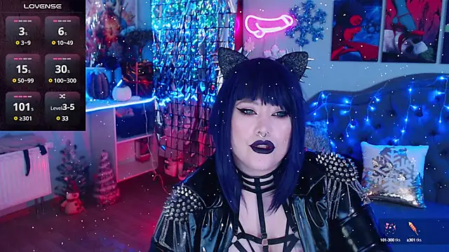 Snapshot of wickedxqueen chatting on 01.05.25 wickedxqueen online show from 01.05.25