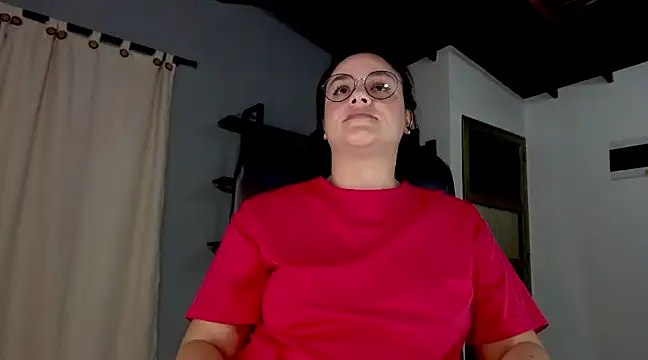 Snapshot of maela1 chatting on 12.24.24 maela1 online show from 12.24.24