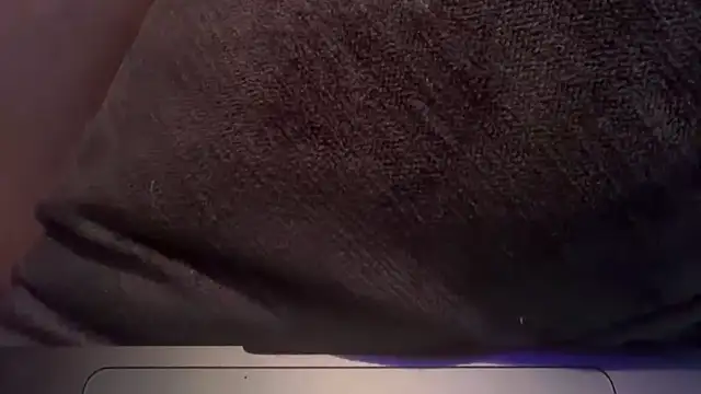 Snapshot of Fr4nk1eFFuxxx chatting on 02.16.25 Fr4nk1eFFuxxx online show from 02.16.25