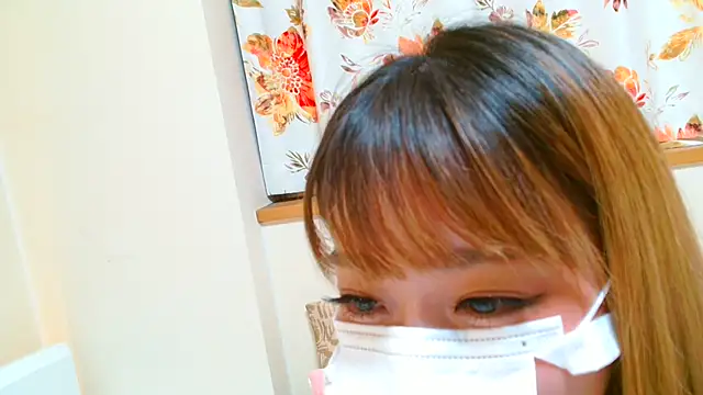 Snapshot of liliyRiSAcha-n chatting on 12.14.24 liliyRiSAcha-n online show from 12.14.24