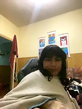 Snapshot of calliemaggotbone chatting on 11.01.25 calliemaggotbone online show from 11.01.25