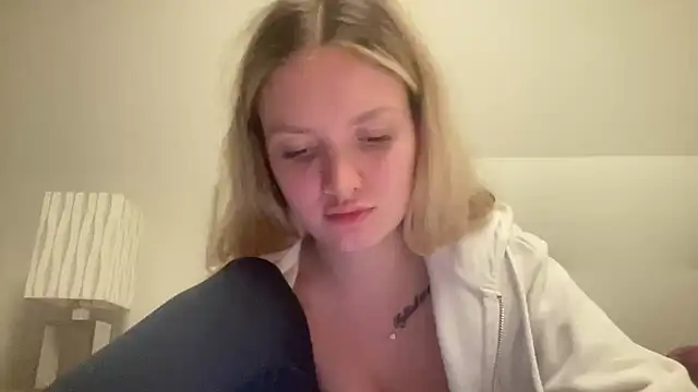 Snapshot of mariemelissah chatting on 01.19.25 mariemelissah online show from 01.19.25