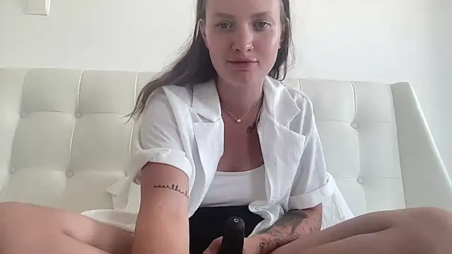 Snapshot of mariemelissah chatting on 09.12.25 mariemelissah online show from 09.12.25