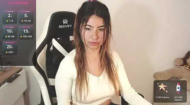 Snapshot of alice_middlee chatting on 01.16.25 alice middlee online show from 01.16.25