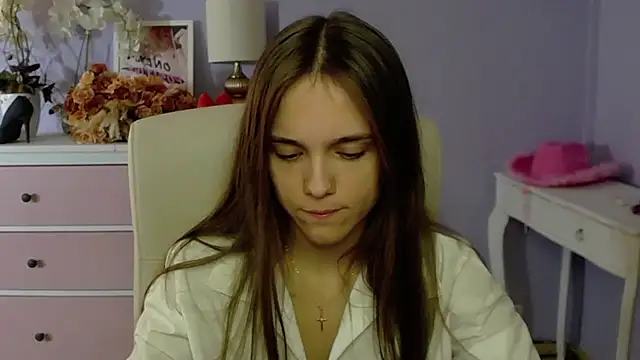 Snapshot of dirtyxEmily chatting on 03.21.25 dirtyxEmily online show from 03.21.25