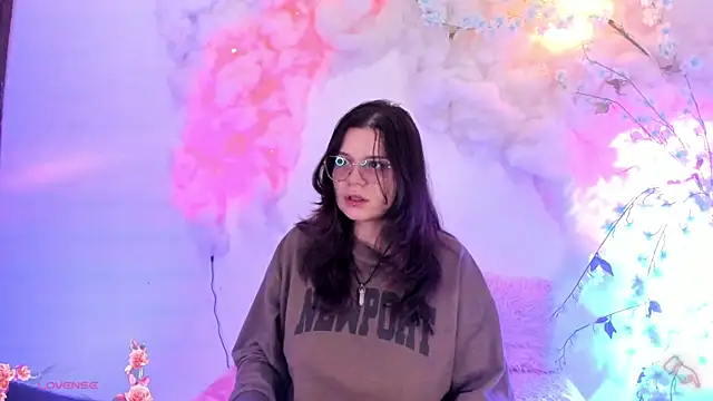 Snapshot of Mey_moon chatting on 01.26.25 Mey moon online show from 01.26.25