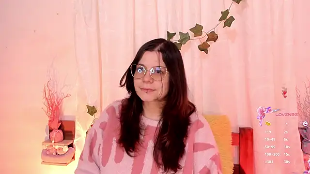 Snapshot of Mey_moon chatting on 03.06.25 Mey moon online show from 03.06.25