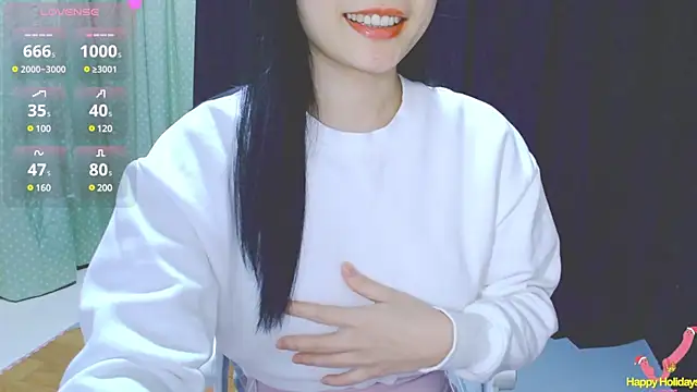 Snapshot of Su_rosie chatting on 02.05.25 Su rosie online show from 02.05.25