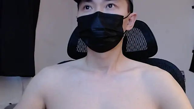 Snapshot of twbobo00715 chatting on 02.11.25 twbobo00715 online show from 02.11.25