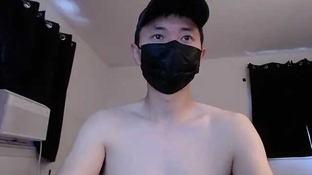 Snapshot of twbobo00715 chatting on 09.12.25 twbobo00715 online show from 09.12.25