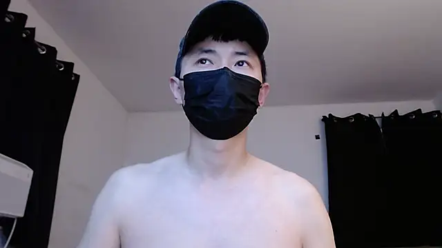 Snapshot of twbobo00715 chatting on 10.24.25 twbobo00715 online show from 10.24.25