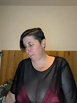 Snapshot of Evalibertinesexy chatting on 03.04.25 Evalibertinesexy online show from 03.04.25