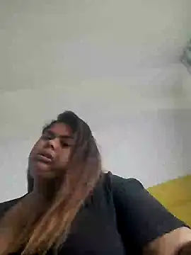 Snapshot of biancabombombbw chatting on 01.14.25 biancabombombbw online show from 01.14.25