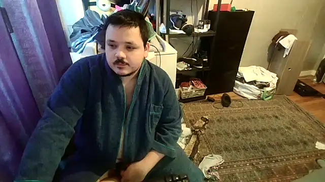 Snapshot of Bebemickey75 chatting on 03.08.25 Bebemickey75 online show from 03.08.25