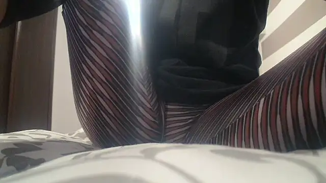 Snapshot of Web_Lady chatting on 10.12.25 Web Lady online show from 10.12.25