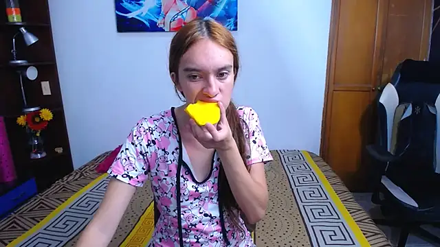 SofiaWet23 online show from 10.21.25