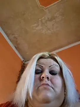 ducicsajsziii online show from 11.02.25