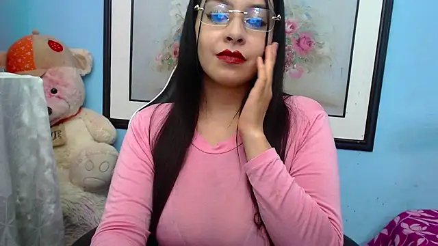 Snapshot of Luciana_and_Neitan chatting on 01.11.25 Luciana and Neitan online show from 01.11.25