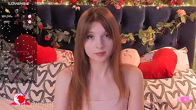 Snapshot of AliceLanley chatting on 02.19.25 AliceLanley online show from 02.19.25