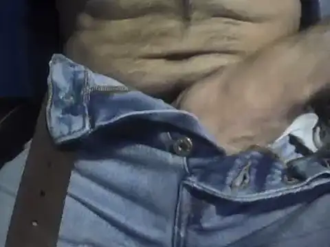 Snapshot of Pol8822 chatting on 01.04.25 Pol8822 online show from 01.04.25