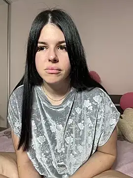 Annatrybebetter online show from 03.07.25