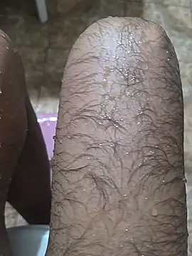 Snapshot of surfer_fun29 chatting on 09.17.25 surfer fun29 online show from 09.17.25