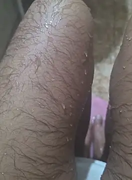 Snapshot of surfer_fun29 chatting on 09.27.25 surfer fun29 online show from 09.27.25