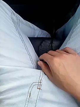 Snapshot of Brutao_ chatting on 10.01.25 Brutao online show from 10.01.25