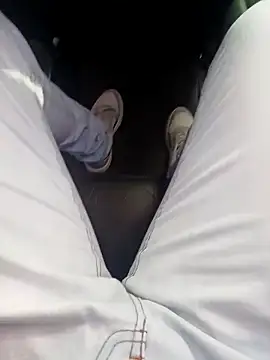 Snapshot of Brutao_ chatting on 11.03.25 Brutao online show from 11.03.25