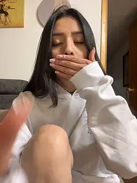 Snapshot of ananya_sex1 chatting on 12.15.24 ananya sex1 online show from 12.15.24